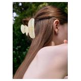 LILIE&WHITE Acrylic Letter Hair Clips For Women Stylish N Monogram Hair Claw Alphabet Hair Clip Fashion Glitter Claw Clip Elegant And Durable Hair Accessory Large Hair Clips N - Retail: $10