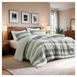 King Comforter Set, 3 Pieces Striped Bed Set, Soft Brushed Microfiber Reversible Bedding Set for All Season, Lightweight & Breathable Bedding Set with Comforter & Shams, Sage Green