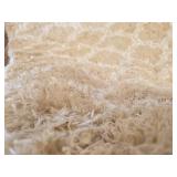 Shag Area Rug 5x7 ft, Extra Soft, Beige/White