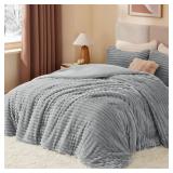 $50 BEDELITE Fleece Queen Comforter Set - Soft Warm Grey