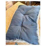 EHEYCIGA Fluffy Dog Crate Bed for Medium Dogs, Plush Faux Fur