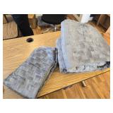 $150 Quilt Set King 120x128 Velvet Bedding, 2 Shams, 3-Piece, Gray