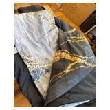 $72 PERFEMET Cal King 6-Piece Bed in a Bag Black Marble Comforter Set