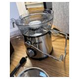 Airon Centrifugal Juicer 800W, 3" Wide Feed Chute