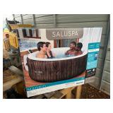 SALUSPA 2-4 Person Madrid Hot Tub - New In Box