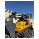 Unused SD LANCH Skid Steer Loader (SDLL60) - Damaged, Missing hood hinges and latch. hood included