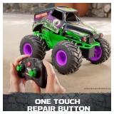 Monster Jam Smash and Bash Grave Digger Remote Control Vehicle 1:15 Scale