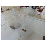 2 Clear Displays - Rotating -