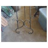 Easel - Metal