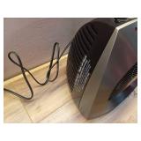 Vornado VH240+ 1500-Watt Black Indoor Electric Fan Space Heater Charcoal gray - Retail: $60