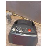 Vornado VH240+ 1500-Watt Black Indoor Electric Fan Space Heater Charcoal gray - Retail: $60