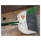 Libman 00248 Large Precision AngleBroom with Dust Pan