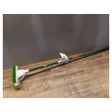 Libman Nitty Gritty Sponge Mop with Built-in Scrub Brush