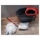 O-Cedar EasyWring Deep Clean Microfiber Spin Mop with Bucket System and 1 Extra Mop Head Refill