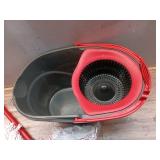 O-Cedar EasyWring Deep Clean Microfiber Spin Mop with Bucket System and 1 Extra Mop Head Refill