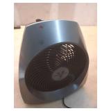 Vornado 1500W Electric Space Heater - Retail: $70