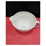 CASABLANCA WHITE BAKEWARE BATTER BOWL