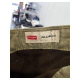 Wrangler Relaxed Fit Cargo Pants Size 40 x 32
