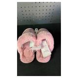 Target Auden Pink Fur Slippers Size 5/6