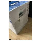 Insignia - Portable Ice Maker with Auto Shut-Off - Mint