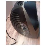 Vornado VH240+ 1500-Watt Black Indoor Electric Fan Space Heater Charcoal gray - Retail: $60