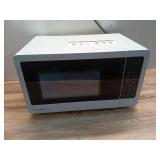 0.7 Cu. Ft 700-Watt Countertop Microwave Oven in White  (DOESN