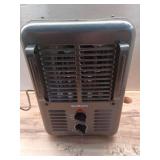 Deluxe Milkhouse Utility Heater - Retail: $32