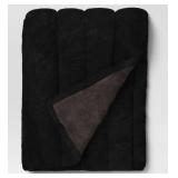 PACK OF 4-Channel Faux Fur Throw Black - Threshold