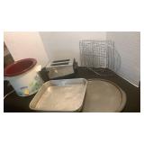 Pizza pan, roasting pan, toaster and more