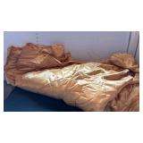 Full size satin like comforter