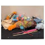 Yarn and knitting needles lot
