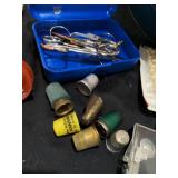 Assorted sewing lot in tin