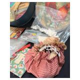 Assorted sewing lot in tin