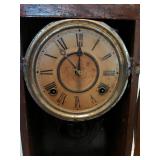 E. Ingraham "Atlantic" oak kitchen mantel clock late 1900