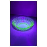 Uranium Anchor Hawking Block Optic, Fire-King jadeite, Japanese plate