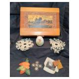 1950s Wooden Eyeglass Storage Box with Scenic Design