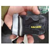 QUMY Dog Shoes for Large Dogs, Medium Dog Boots & Paw Protectors for Winter Snowy Day, Summer Hot Pavement, Water-Resistant in Rainy Weather, Outdoor Walking, Indoor Hardfloors Skid-Resistant Sole