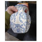 1 Pcs Blue and White Vintage Vase Chinoiserie Floral Vase  6