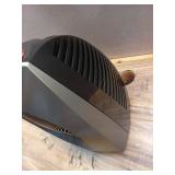Vornado VH240+ 1500-Watt Black Indoor Electric Fan Space Heater Charcoal gray - Retail: $60