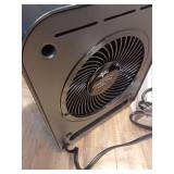 Vornado Velocity 5 250 Sq Ft Electric Whole Room Space Heater - Retail: $115