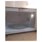 Vissani 1000W Stainless Steel Countertop Microwave - Retail: $109