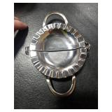 Stainless Steel Ravioli Maker, Dumpling Press with Handles, Pastry Dough Cutter (m)