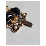 Vintage Black Rhinestone and Pearl Gold Tone Bracelet