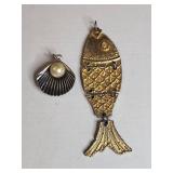 Ocean Theme Jewelry Set - Articulated Fish and Pearl Shell Pendants