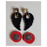 Carved Black Leaf Earrings with Red Button Studs Set
