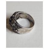 Vintage .925 Sterling Silver and Marcasite Ring 8.9g