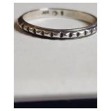 Silpada .925 Sterling Silver Studded Band Ring 2g