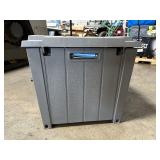 Suncast 100 ft. Hose Hideaway Dove Gray - Retail: $39