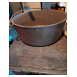 Cast Iron Dutch Oven Set