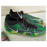Nike Phantom GX Soccer Cleats Black/Green size 8 Nike Phantom GX Soccer Cleats Black/Green size 8